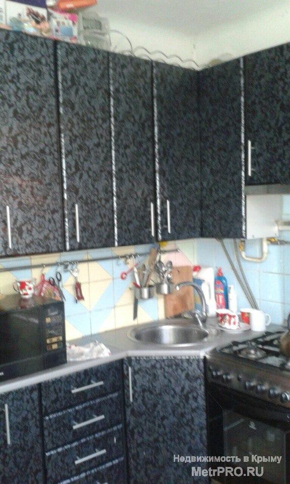 Срочно! Продам  2-х комнатную квартиру в живописнейшем районе Ялты!!Этаж  ¾, общ. Пл. 44 кв.м., жилая-30 кв.м.,...