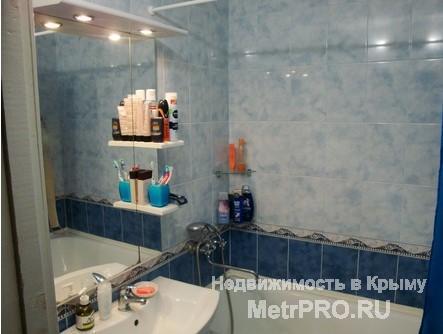 Продам свою 2-комнатную квартиру у МОРЯ с мебелью в новом доме с автономным отоплением. ХОЗЯИН.     Преимущества:  -... - 1