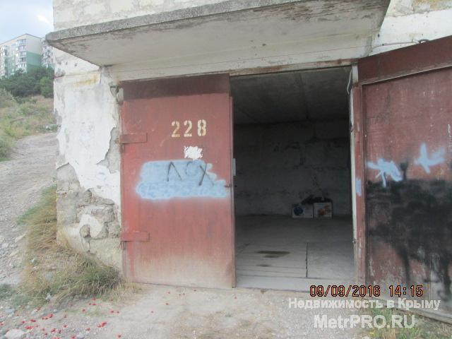 Продается гараж в гаражном кооперативе. Просто гараж. С подвалом. Длина гаража 6 метров, ширина 3,6 метра. Если...