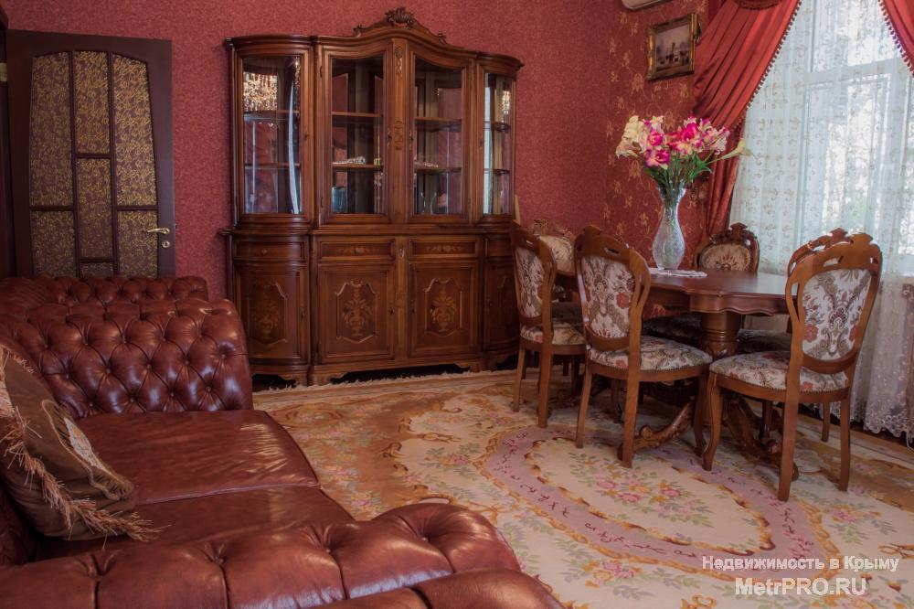 Продам квартиру  3-к квартира 83 м² на 2 этаже 3-этажного блочного дома    Продаётся элитная 3-х комнатная квартира...