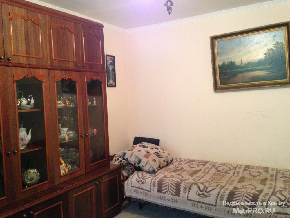 2-комнатная квартира по ул.Косарева,25. Этаж 1/10. Общая площадь 61,5 кв.м.,комнаты 18 и 17 кв.м. -разлельные,кухня... - 1