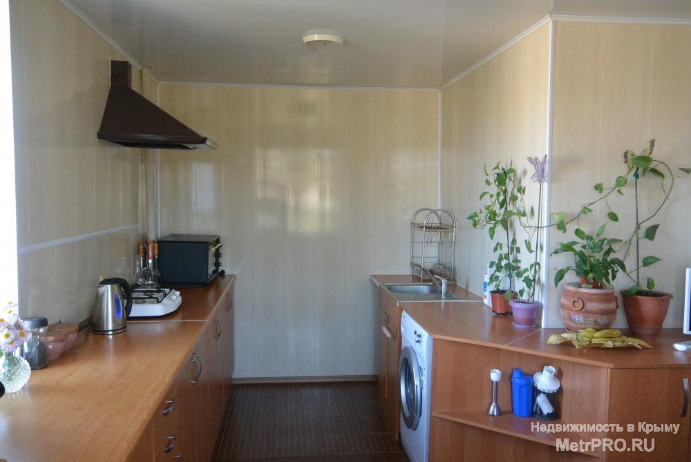 ПроДАм 2эт. дом, участок 6 соток (по факту больше) в СТ «Сосновый бор», г. Евпатория.   Дом: 208кв.м, 2 этажа... - 3