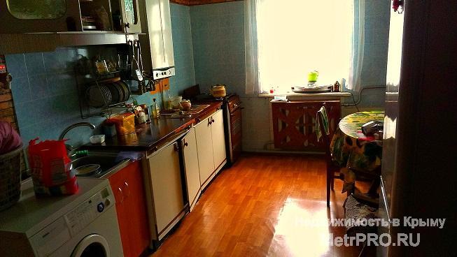 Сдается полдома в частном секторе в центре города Саки для 2-5 человек. Вам будут предоставлены две очень просторные... - 8