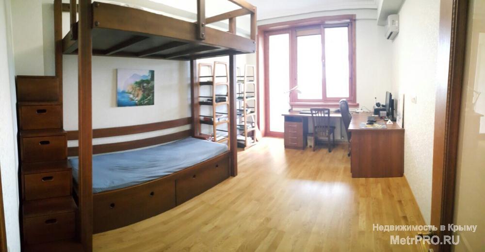 Продам двухуровневую, видовую квартиру общей площадью 180 кв.м., (в кадастре указано 145,2 так как терраса... - 2