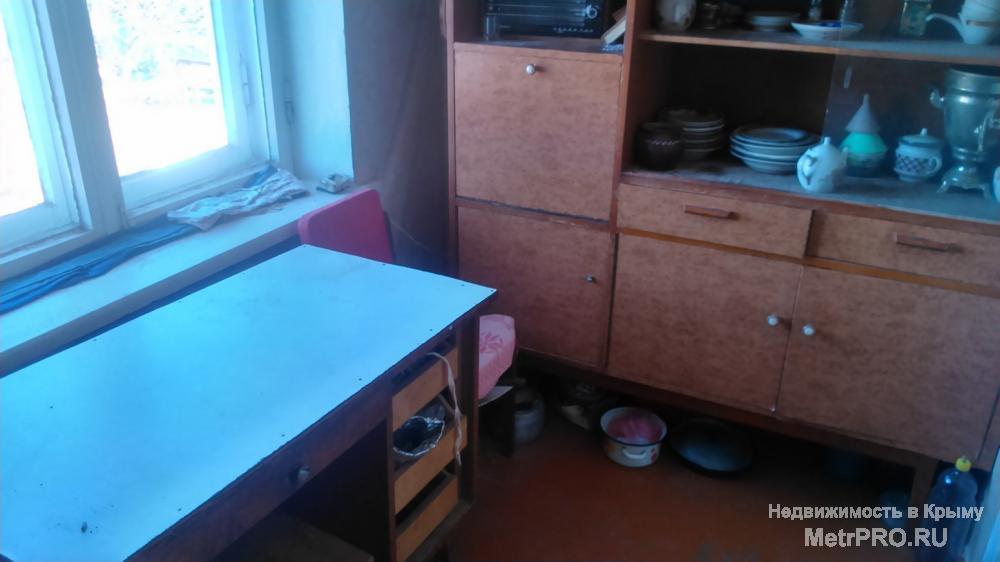Продается 2-х ком.квартира в с. Скалистое: под ремонт- 18км от г. Симферополя по Севастопольской трассе (10-15мин), -... - 3