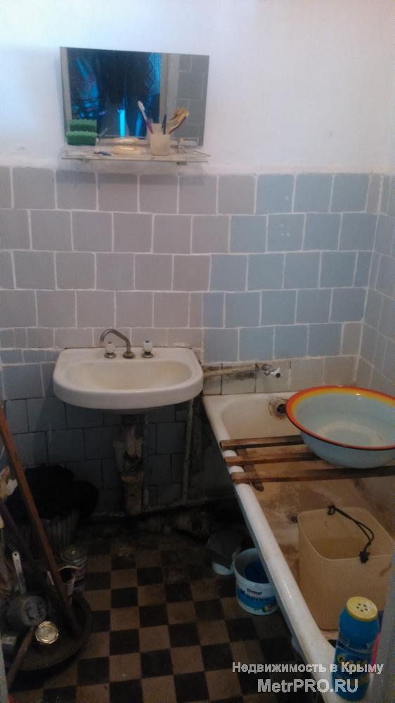 Продается 2-х ком.квартира в с. Скалистое: под ремонт- 18км от г. Симферополя по Севастопольской трассе (10-15мин), -... - 4
