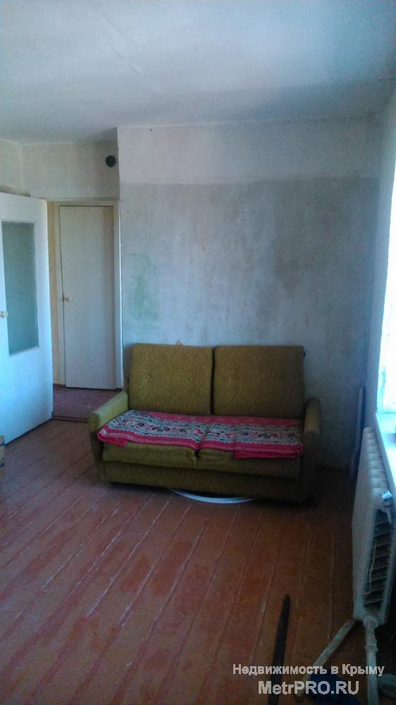 Продается 2-х ком.квартира в с. Скалистое: под ремонт- 18км от г. Симферополя по Севастопольской трассе (10-15мин), -... - 12