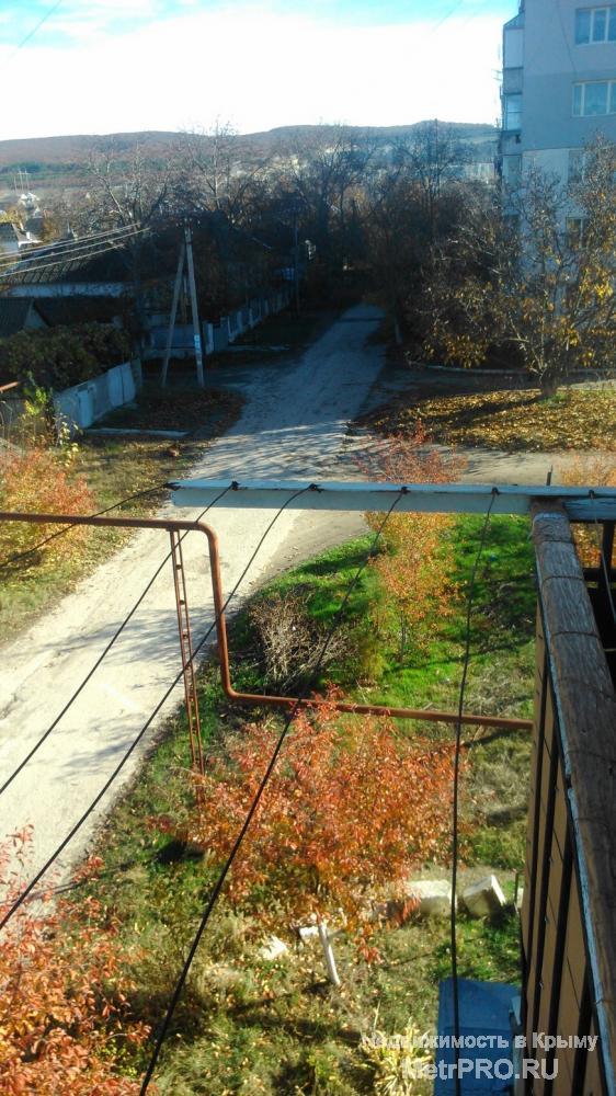 Продается 2-х ком.квартира в с. Скалистое: под ремонт- 18км от г. Симферополя по Севастопольской трассе (10-15мин), -... - 15