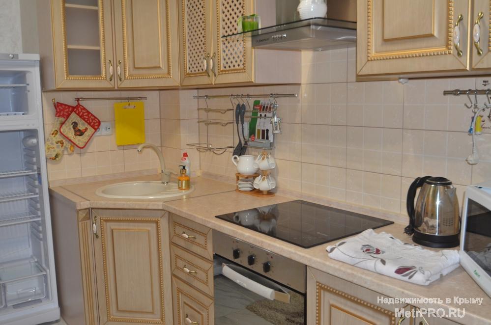 Продается 2-х комнатная квартира в живописном месте, с видом на море, по адресу: ЖК Дарсан- Палас, ул.Загородная.... - 2