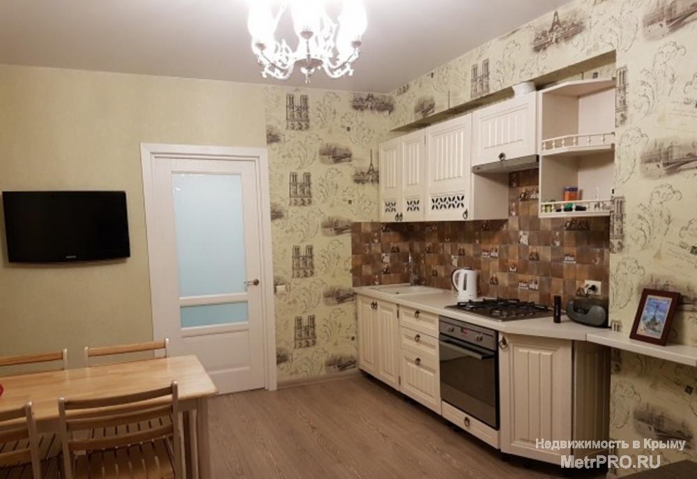 Сдается 2х комнатная квартира студию в новострое р-н Москольцо ул Камская ,53м2 ,10/10,в квартире 4 спальных места... - 1