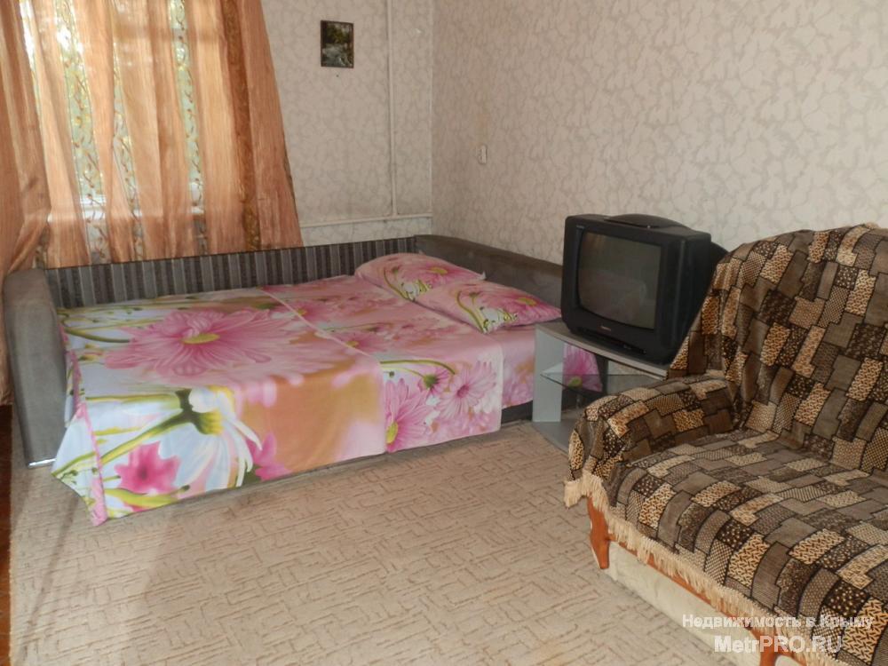 Сдам 1 к/к в центре на Ленина 18000 руб+ком/пл, сдается до лета. Квартира без балкона, общая площадь 32 м. 1/3... - 3