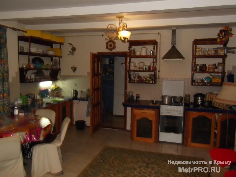 Продается мини-пансионат в пгт. Заозерное, Песчанка, общей площадью 400 кв.м. Девять номеров (6 из которых... - 2