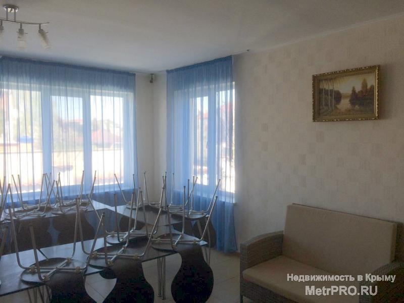 Продается пансионат в пгт. Заозерное, Песчанка, общей площадью 718 кв.м. Три этажа + подвальное помещение, 10 номеров... - 6