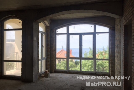 Продается коттедж в элитном поселке мыс Сарыч, 206 кв. м + 60 кв. м мансарда, 4 сотки земли. Панорамным видом на море... - 4