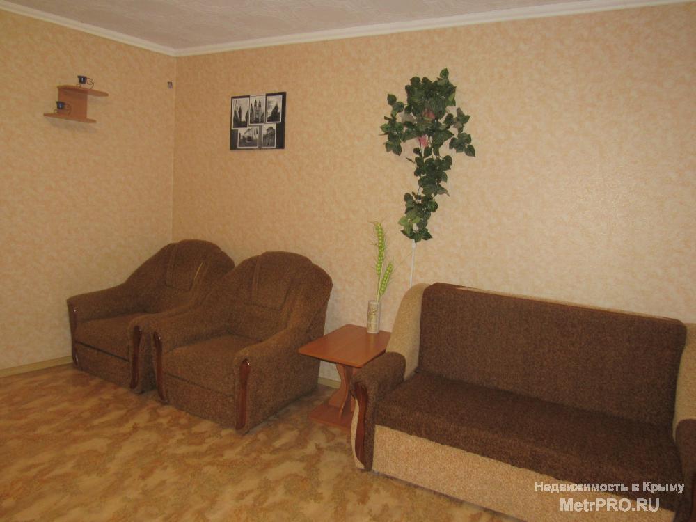 Продается однокомнатная квартира. Частный сектор (большой двор, ворота). Квартира расположена на втором этаже... - 9