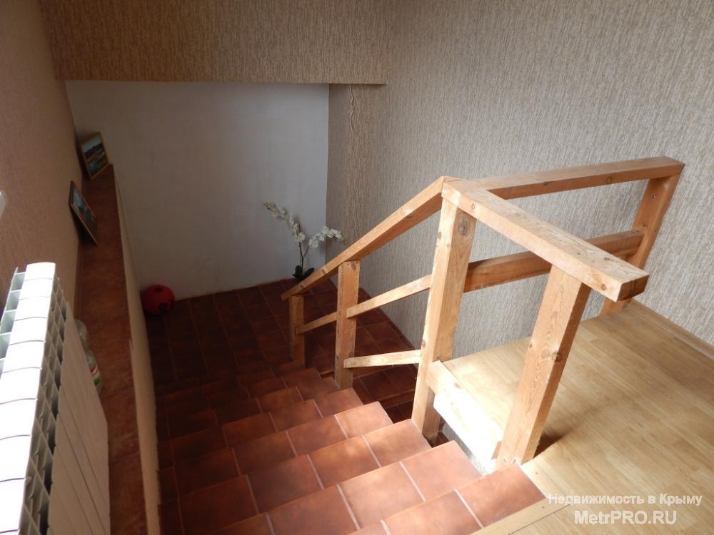 Отличный двухэтажный дом 2007 года постройки по ул.Артеллеристов,Красная Горка.Общая площадь дома 180м2 цокольный... - 4