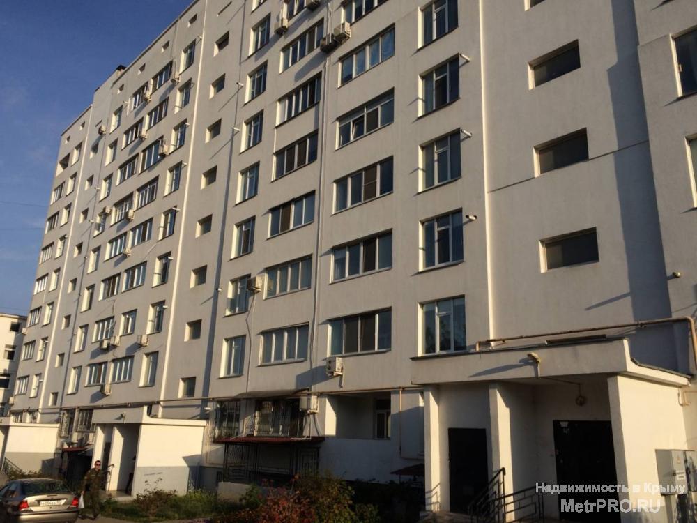 Продается отличная крупногабаритная квартира по просп. Победы, 44а Общая площадь - 58,8 кв.м. Комната - 24 кв.м....