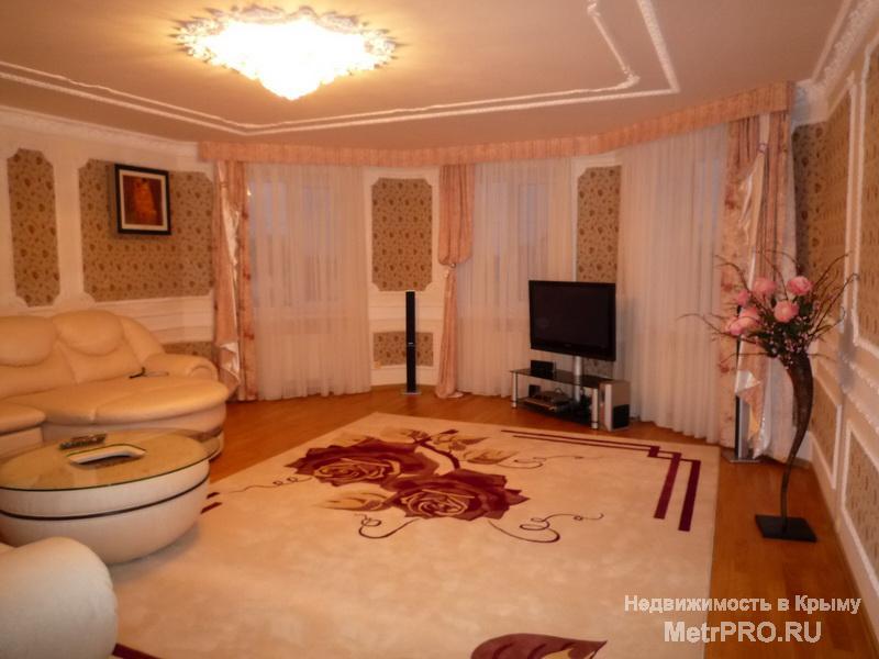 Продажа шикарного дома в центре Евпатории.    Продается дом в центре Евпатории, в тихом районе. Дом построен из... - 8