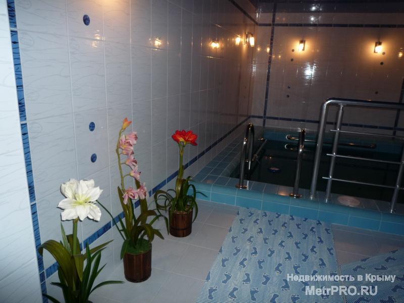 Продажа шикарного дома в центре Евпатории.    Продается дом в центре Евпатории, в тихом районе. Дом построен из... - 13