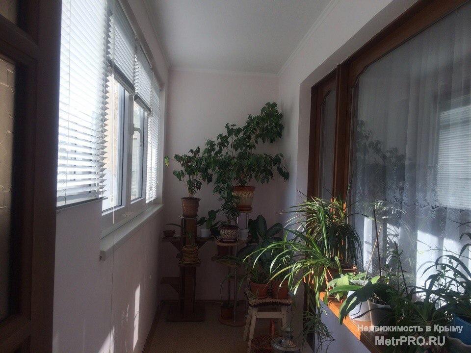 продаем 4 комнатную квартиру на Косарева, 5 микрорайон. 4\9 этажного дома , общая пл 80 кв. .Стены дома утеплены, 2...
