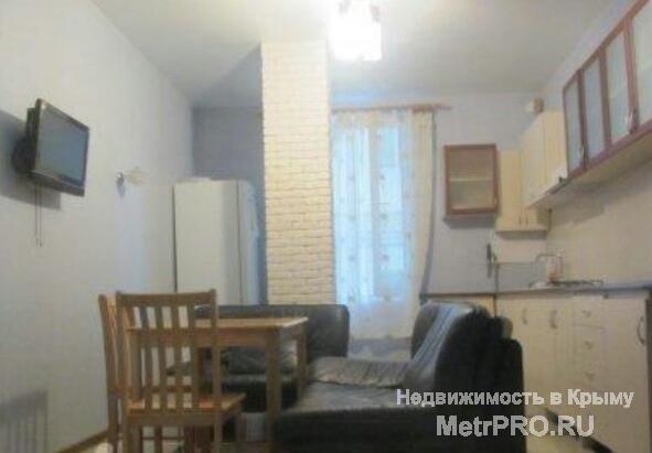 Продается 2-х комнатная квартира, по адресу: ул. Щербака, расположена 1эт. / 8 эт. монолитно-кирпичного дома. Общая...