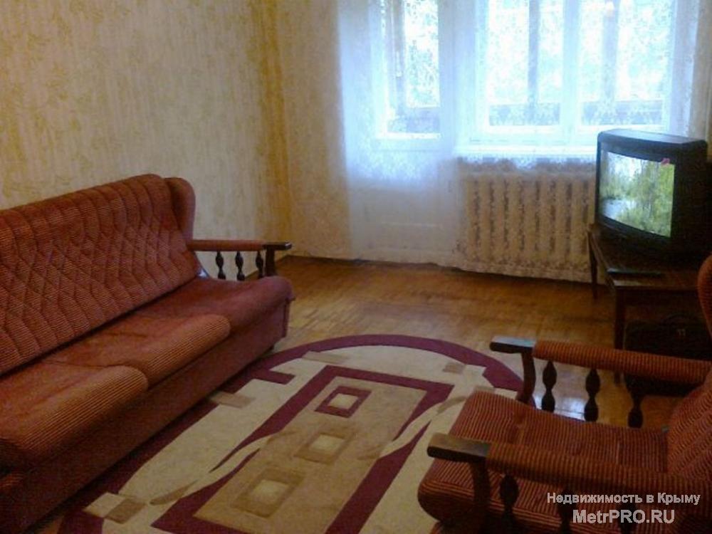 Сдается 1к квартира р-н Куйбышевского рынка ул Морозова , 2/5,30м2 , сделан косметический ремонт, необходимая мебель,...