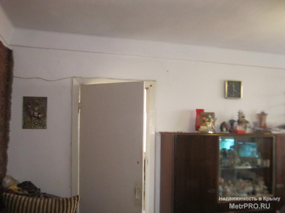 Продам 2-комнатную квартиру на ул. Дмитрия Ульянова. Общая площадь 46,3 кв.м., комнаты смежные 15,1+14,9 кв.м., кухня...