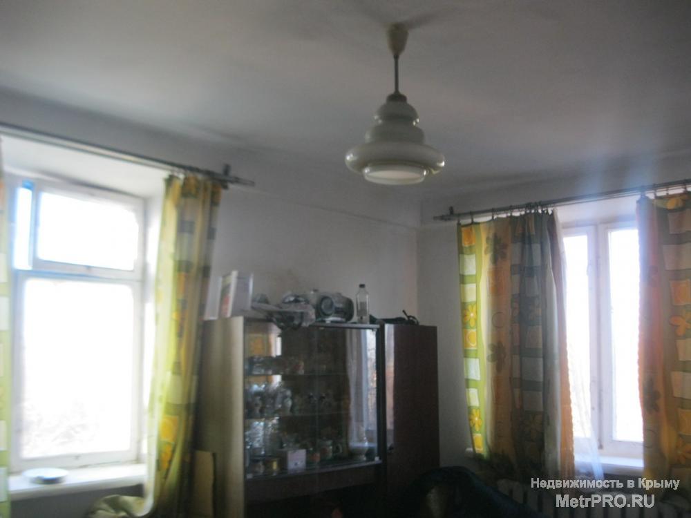 Продам 2-комнатную квартиру на ул. Дмитрия Ульянова. Общая площадь 46,3 кв.м., комнаты смежные 15,1+14,9 кв.м., кухня... - 1