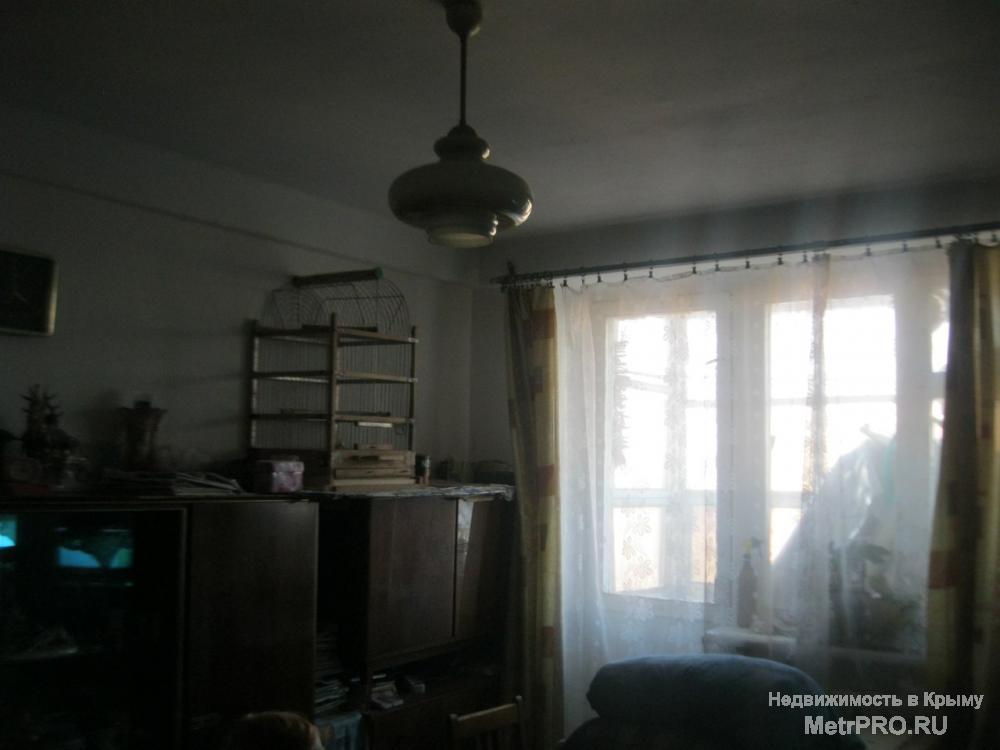 Продам 2-комнатную квартиру на ул. Дмитрия Ульянова. Общая площадь 46,3 кв.м., комнаты смежные 15,1+14,9 кв.м., кухня... - 3