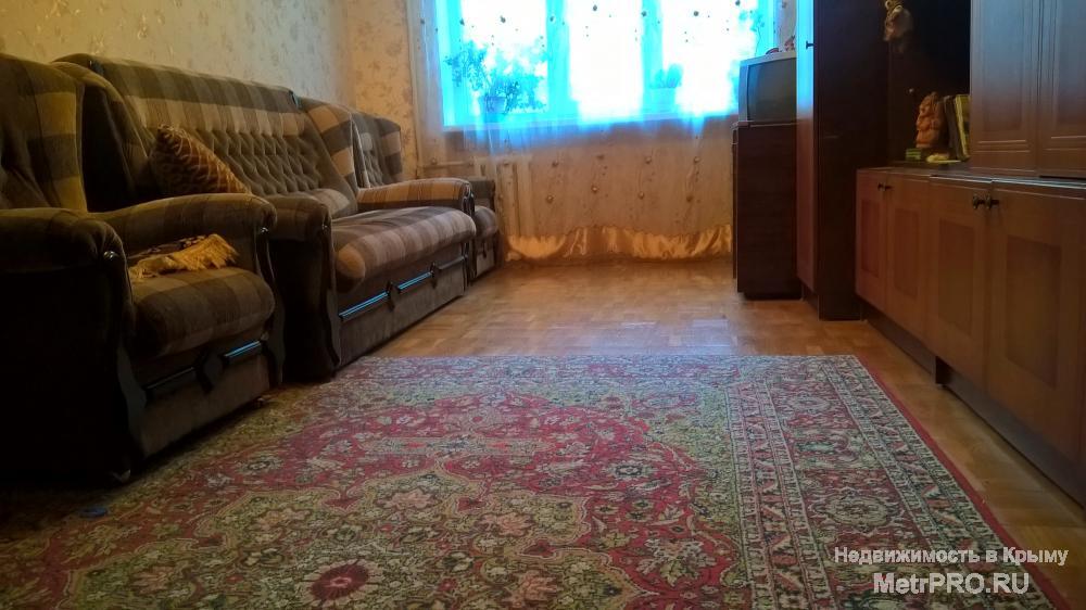 Хорошая 2-х комнатная квартира в самом центре Ялты на ул. Садовая. Общая площадь 44.1кв.м. Комнаты тёплые, чистые,...