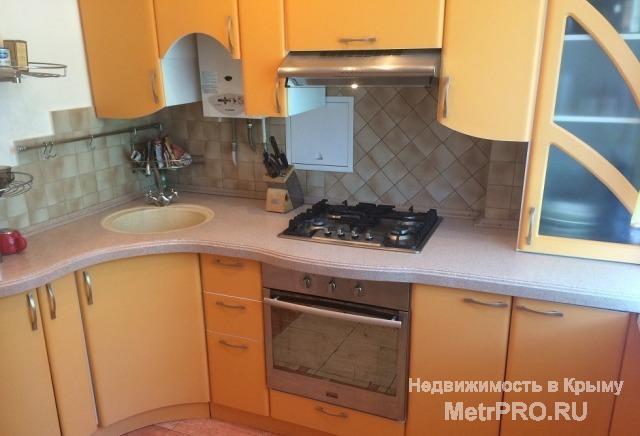 Срочно продается 4х комнатная квартира, по ул. Щербака. Общая пл. 118 м2, жилая 45 м2, кухня 15 м2     Квартира с... - 7