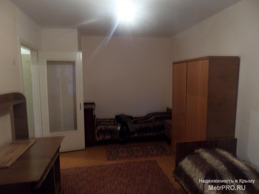 Продается 1к.кв на первом этаже по проезду Советский. Отлично подойдет под сдачу отдыхающим. Чистая, уютная, требует... - 4