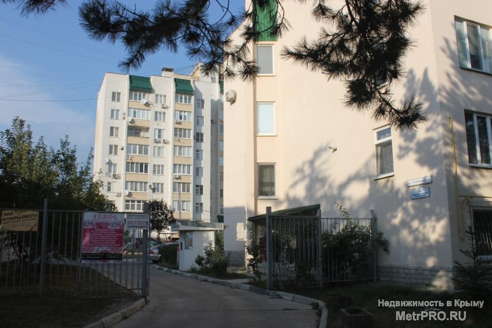 Предлагается к продаже 2-комнатная квартира в одном из самых престижных районов города - ул. Гаспринского.   • центр... - 3