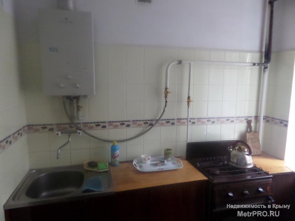 Представляю вашему вниманию 2 комнатную квартиру в отличном районе города, дом не на проезжей части. Квартира в... - 1