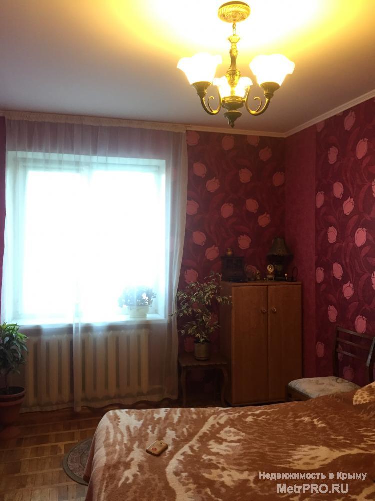 Продается 3 к. квартира по ул.Воровского 5/5, с/у совмещенный.Евро ремонт в комнатах на полу паркет.Улучшенная... - 5