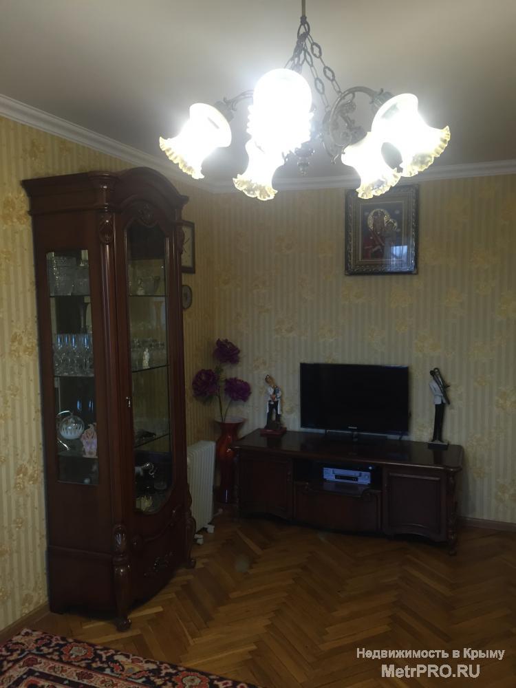 Продается 3 к. квартира по ул.Воровского 5/5, с/у совмещенный.Евро ремонт в комнатах на полу паркет.Улучшенная... - 6