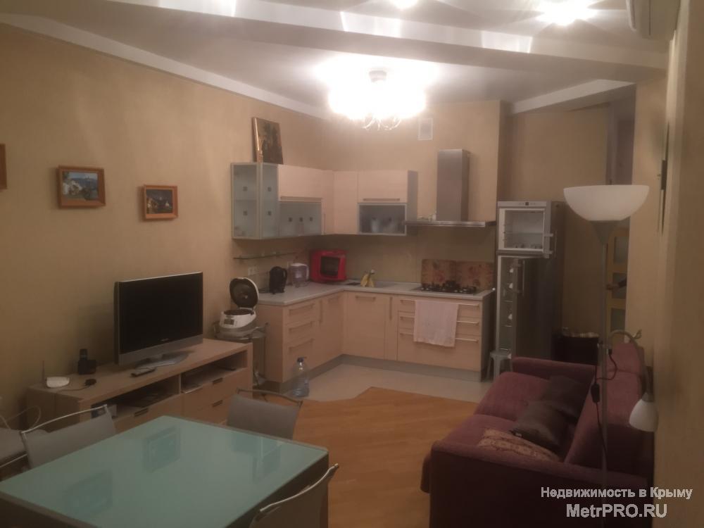 Продаются апартаменты в центре города, общей площадью 66кв.м. на 9 этаж 10 этажного дома.  Дом 2008 года постройки,... - 6