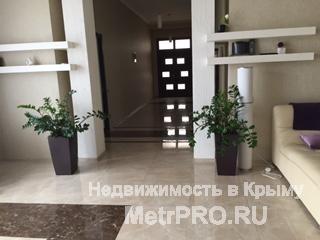 одается современный стильный  жилой дом в Севастополе, район Камышовой  бухты.  Дом построен в 2012 году,  выполнен... - 18