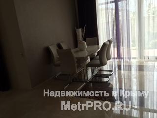 одается современный стильный  жилой дом в Севастополе, район Камышовой  бухты.  Дом построен в 2012 году,  выполнен... - 21