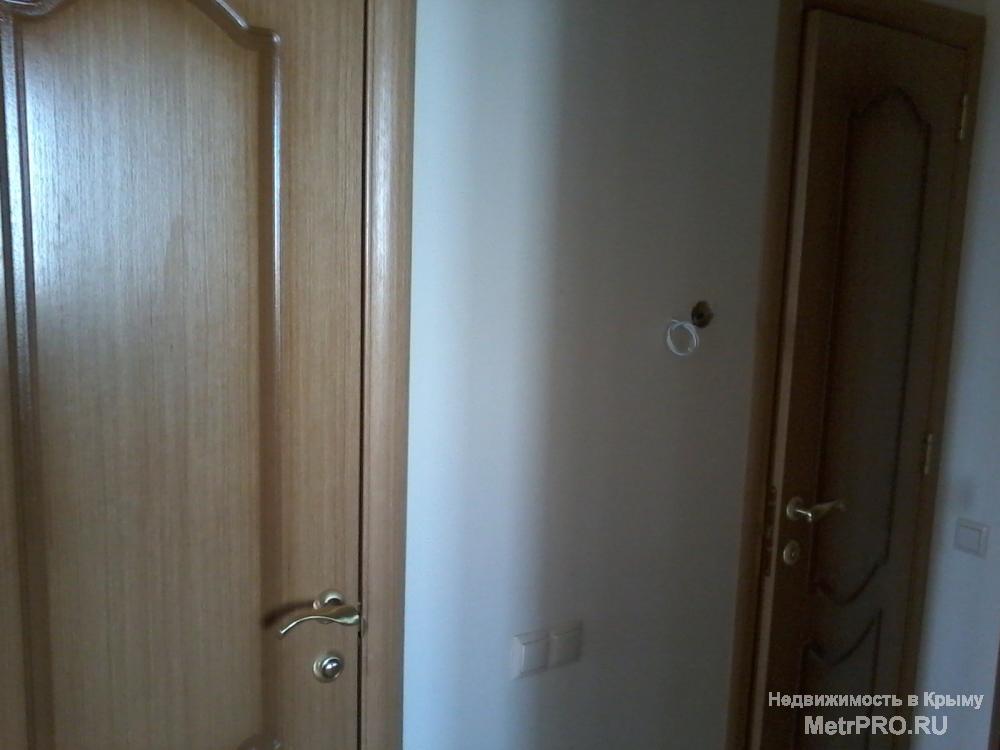 Продается 2-х комнатная, уютная квартира на 7 этаже, 8-ми этажного дома. Общая площадь: 50 кв.м., жилая: 27 (15+12)... - 14