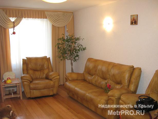 Продается трехкомнатная квартира 'чешка' в 5мкр, ул. Маринеско,(1995 г/п) 2/5 середина дома. 72м. Раздельные комнаты.... - 1