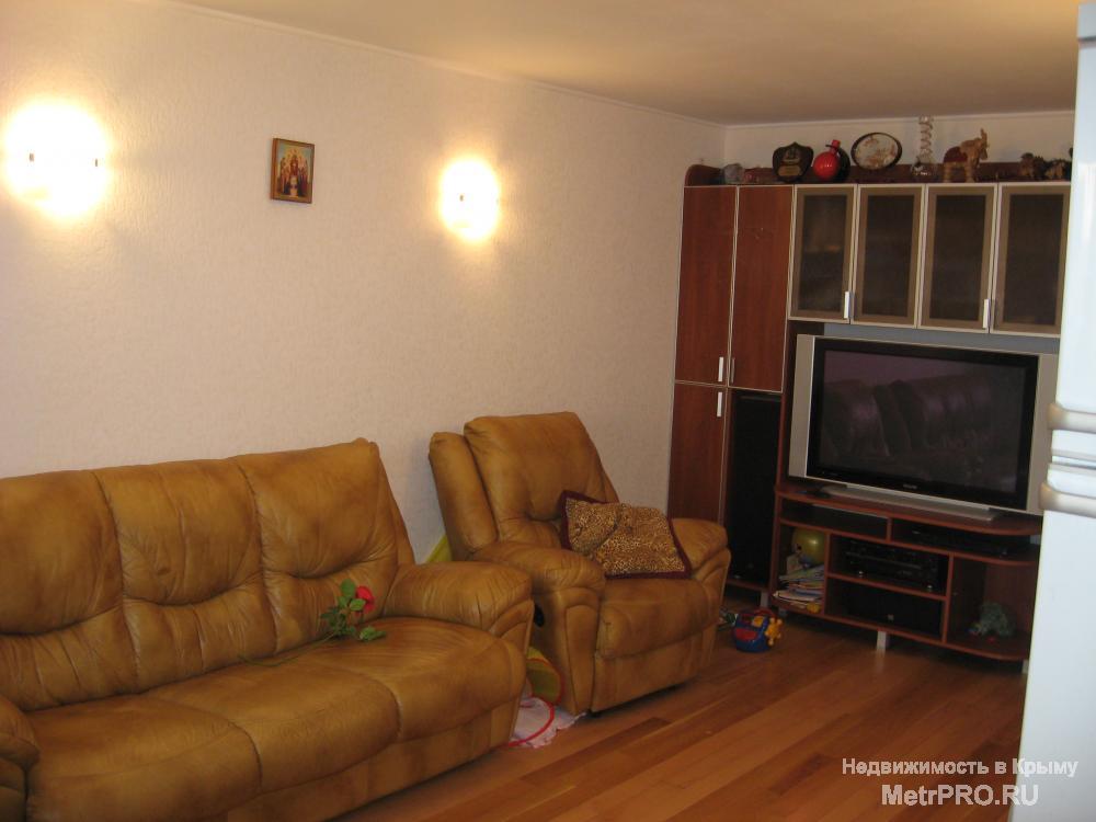 Продается трехкомнатная квартира 'чешка' в 5мкр, ул. Маринеско,(1995 г/п) 2/5 середина дома. 72м. Раздельные комнаты.... - 2