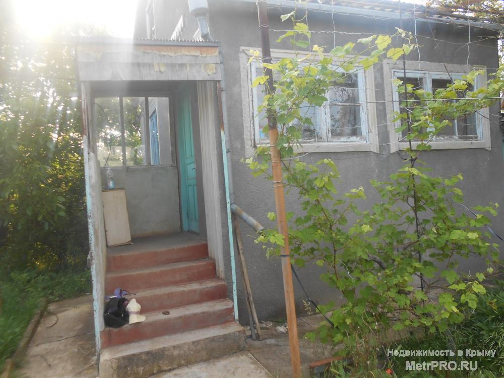 Продается дача в Строители дом 50кв.м и участок 4 сотки, свет, вода в доме, газ по участку в пяти метрах. На дачном... - 2