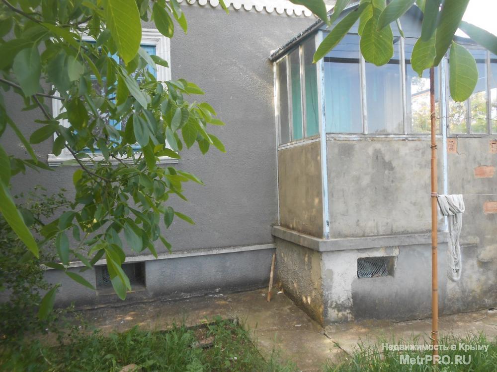 Продается дача в Строители дом 50кв.м и участок 4 сотки, свет, вода в доме, газ по участку в пяти метрах. На дачном... - 4