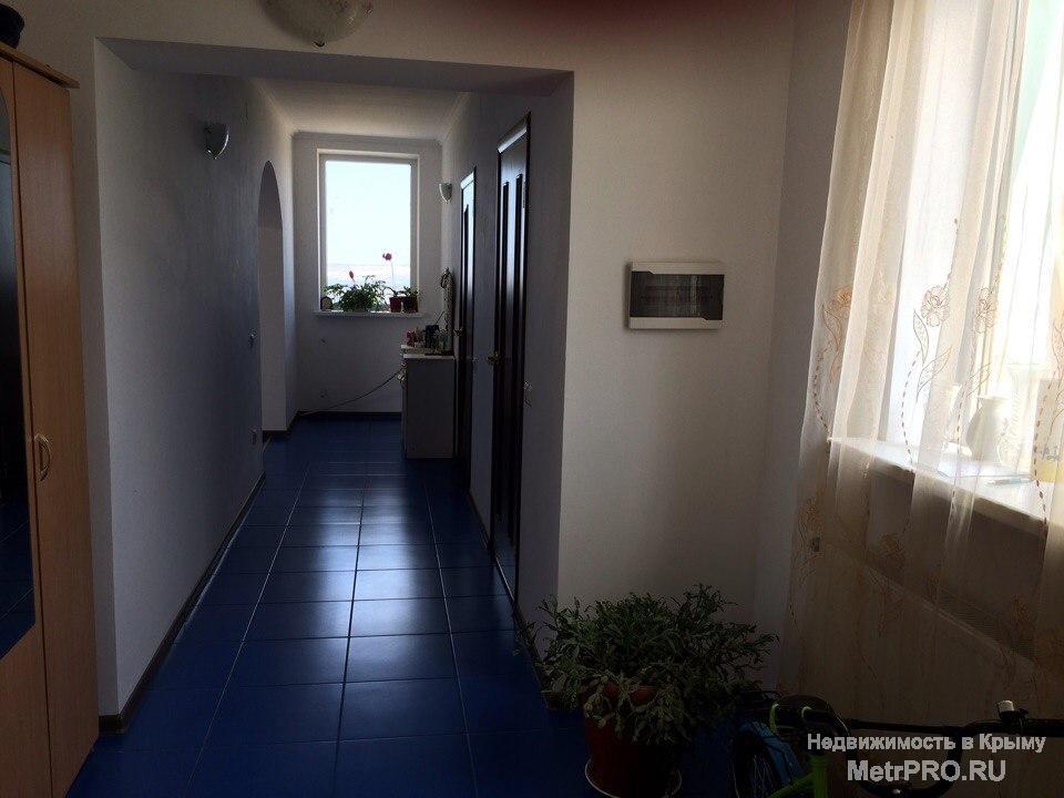 2 этажа. 3 жилых комнаты. Дом из ракушняка. Площадь: 172/50/40. Санузлы раздельны. В 5 км от Балаклавы 15 км от... - 1
