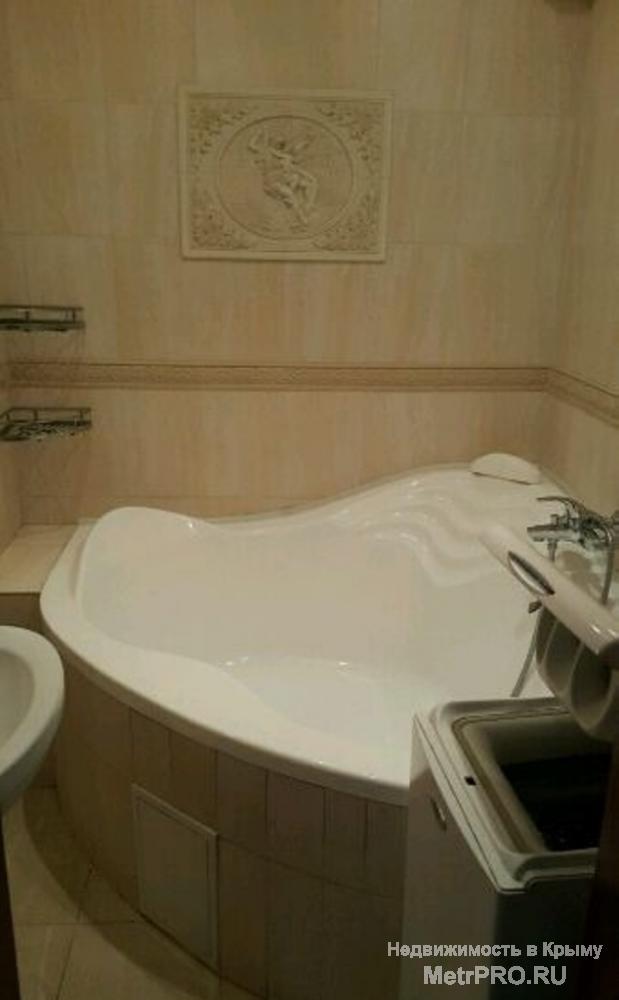 Сдается 2х комнатная квартира в новострое ул Лексина ,5/9 ,70м2 , в квартире сделан евроремонт , есть вся мебель и... - 1