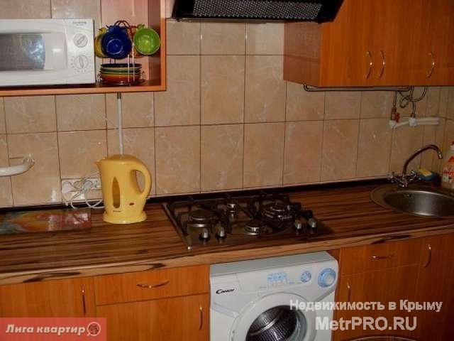 Сдается посуточно 2-х комнатная уютная квартира в Гагаринском районе (рядом остановки, рынок, ЦУМ, ТЦ Муссон). В... - 3