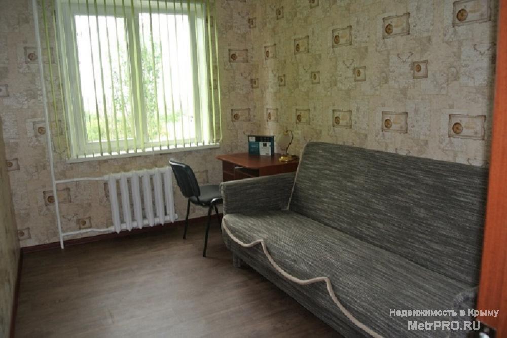 Сдается посуточно благоустроенная трехкомнатная квартира ул. Вокзальное Шоссе.  В квартире хороший ремонт. Имеется... - 1