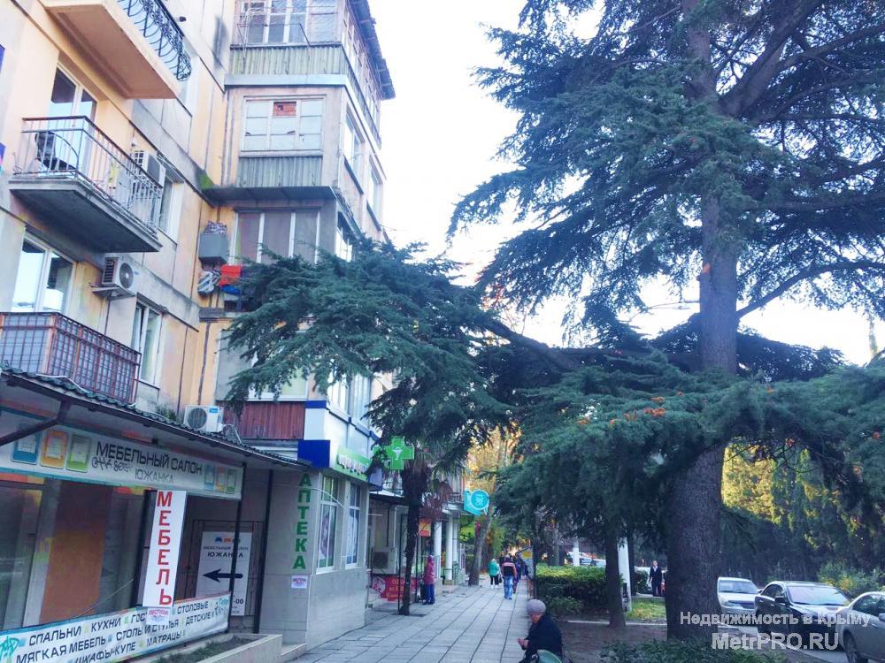 Продается 2 комнатная квартира в центре Ялты  улица Московская район «Октября»  Квартира в Ялте  площадью 45 кв. м.... - 7