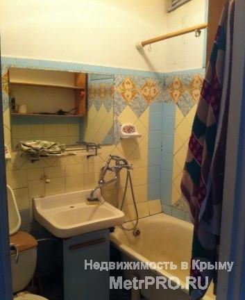 Продается однокомнатная квартира в спальном районе в г. Ялта, пер. Халтурина. Расположена на 3 эт. / 5 эт. дома.... - 3